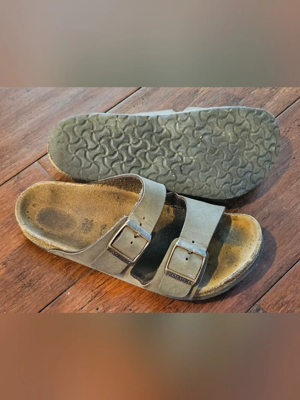 Birkenstock Kids Double-Buckle Sandals in Olive Green EU Size 34